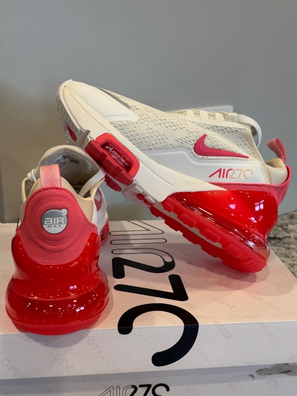 Women’s Nike Air Max 270 Premium